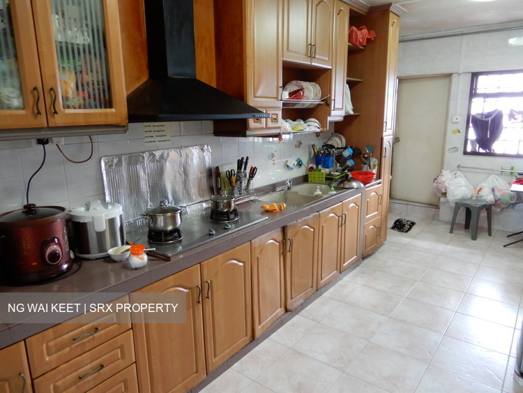 Hougang Avenue 3 (Hougang), HDB Executive #218252511